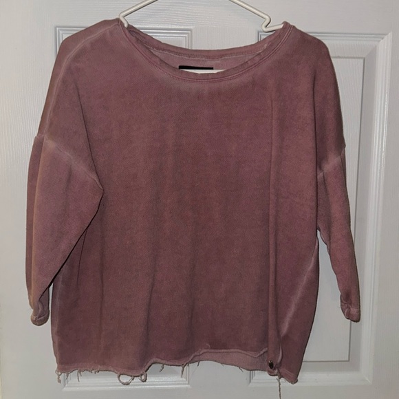 Sweater - Picture 1 of 1